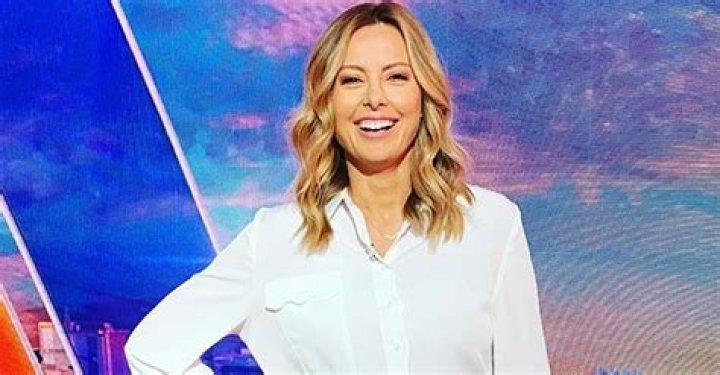 Allison Langdon Goes Barefoot as She Showed off What She Discovered While Spring Cleaning
