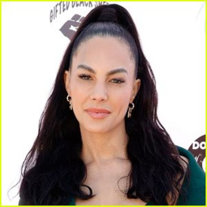 Amanza Smith Reveals She's Cancer-Free After Benign Biopsy
