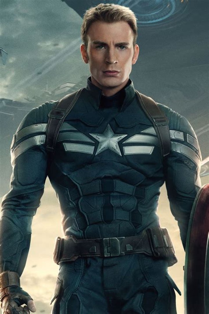 Captain America's Chris Evans 'dating model Lucy Pinder' Daily Mail Online