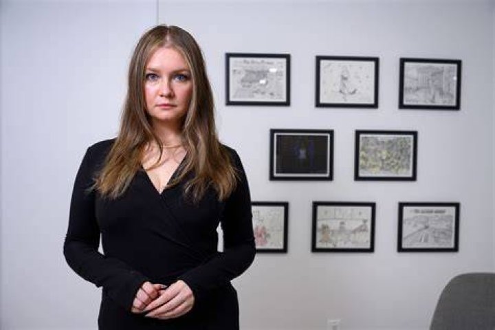 Con Artist Anna Delvey Is Launching a Dinner Series out of Her East Village Apartment Eater NY