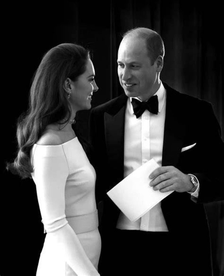 CONGRATULATIONS KATE & WILLIAM! Palace Officials Confirm, Kate Middleton is pregnant with baby