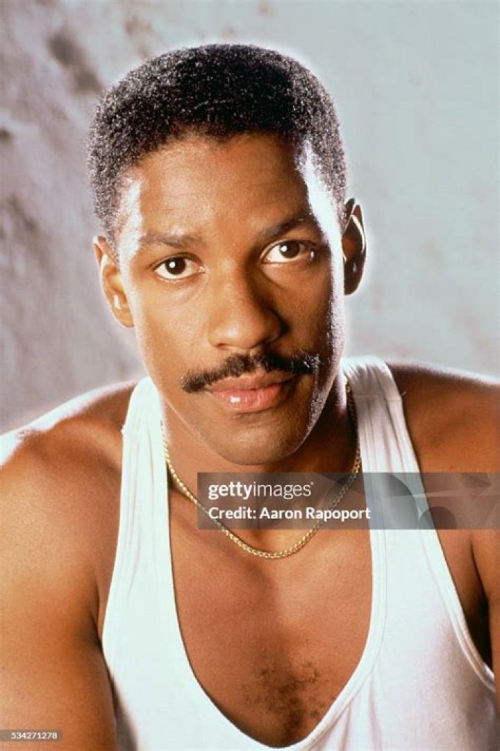 Denzel Washington wears tank top | Source: Getty Images