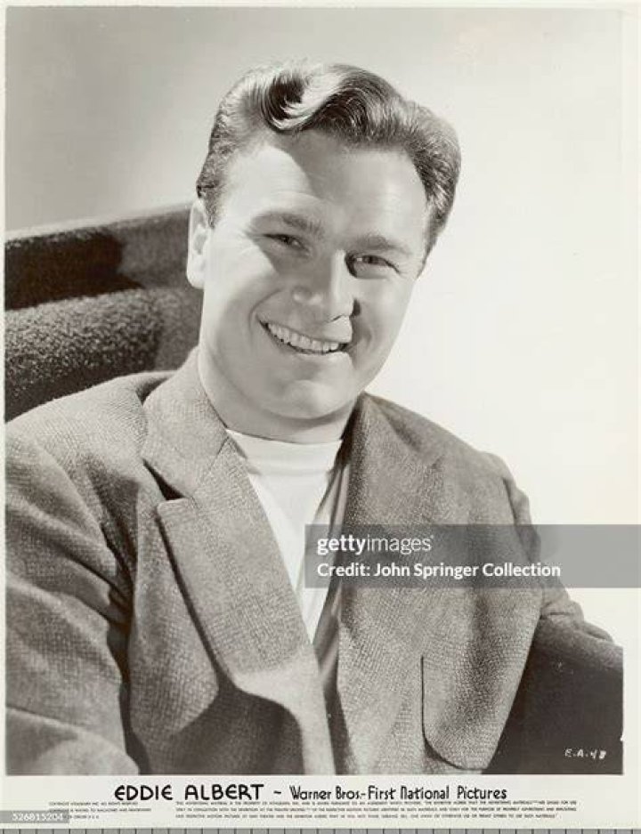 Eddie Albert from the trailer for the film I'll Cry Tomorrow in 1955. | Source: Wikimedia Commons.