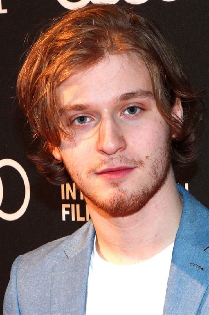 Fred Hechinger a 22-year-old American actor