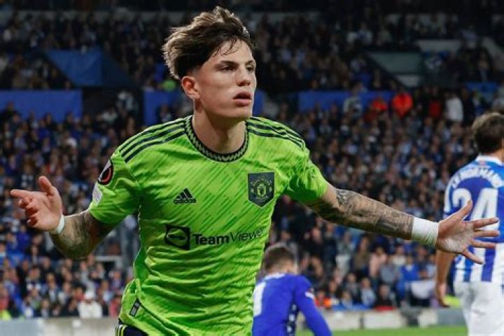 George described Garnacho as the 'best in the world'