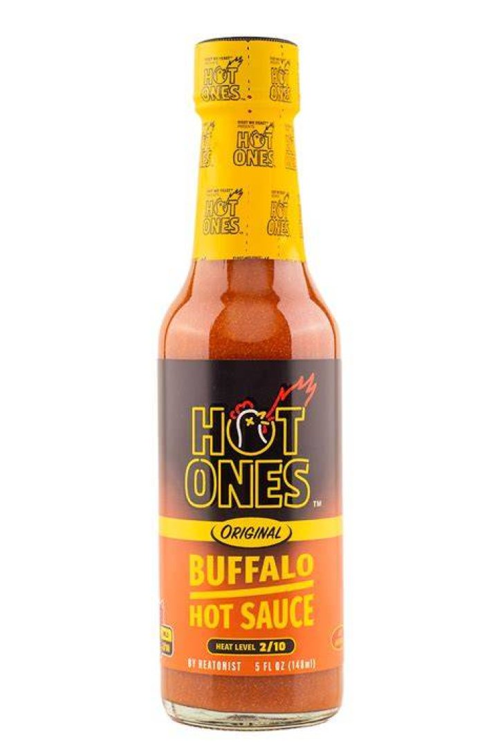 Hot Ones' Sean Evans Tries to 'Avoid' Spicy Food When He's Not Filming