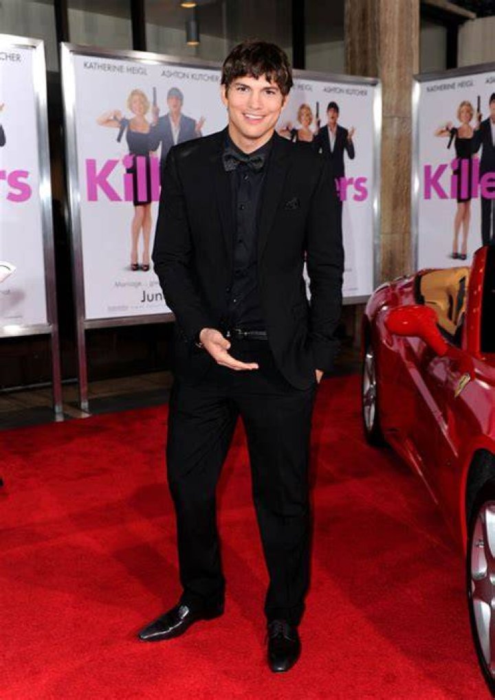 How Tall Is Ashton Kutcher? Ashton Kutcher Height, Age, Weight And Much More Best Hotels Home