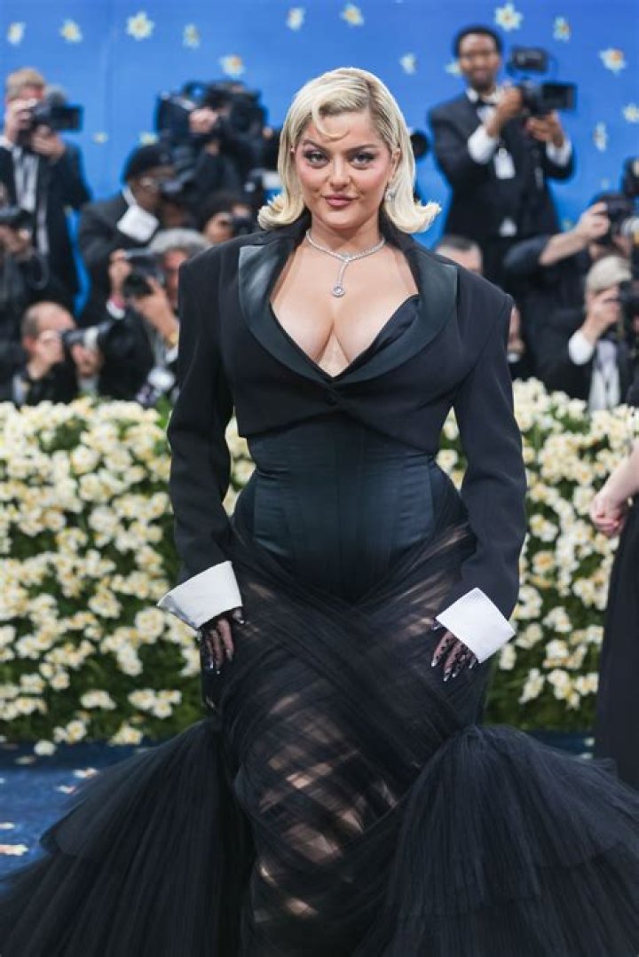 Iconic: Bebe Rexha dresses up as Anna Nicole Smith for Halloween and recreates the late star's 1994 wedding to 89-year-old oil tycoon husband