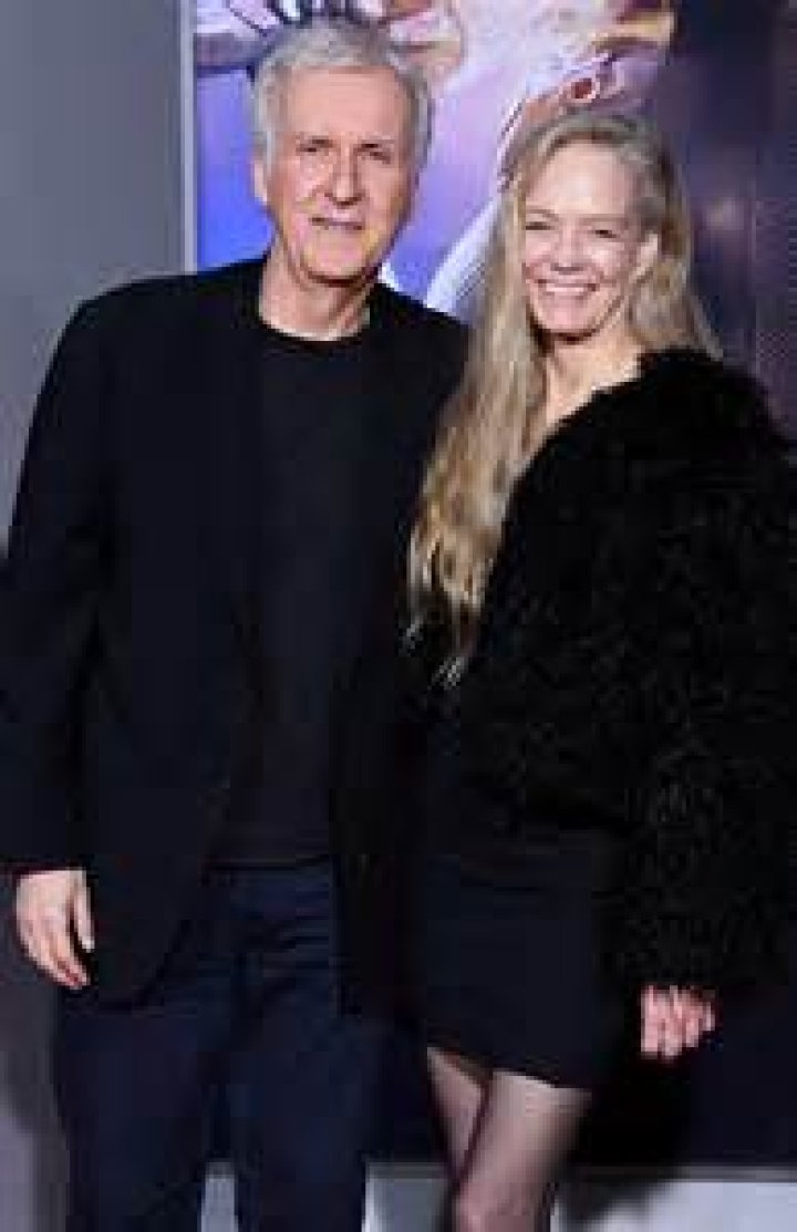 James Cameron, Suzy Amis and Elizabeth Rose at 6th Annual Oscar Celebration of New Zealand Filmmaking on February 23, 2007 | Source: Getty Images