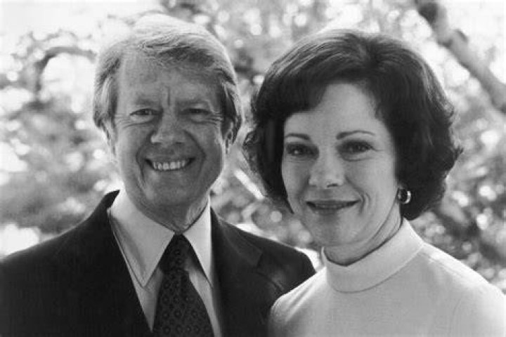 Jimmy Carter and his wife Rosalynn, enjoying a meal at the home of their close friend, Jill Stuckey on August 4, 2018 in Plains, Georgia | Source: Getty Images