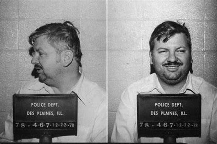 John Wayne Gacy's mugshots taken at the Des Plaines Police Department on December 21, 1978. | Source: Getty Images