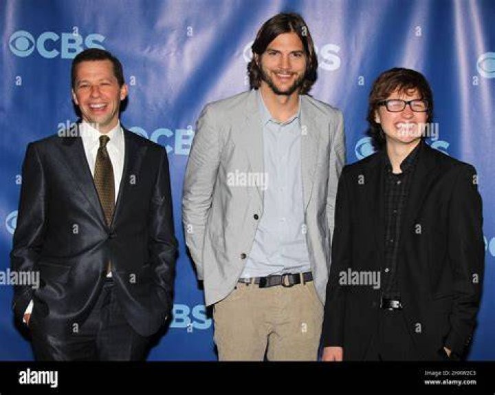Jon Cryer, Angus T. Jones and Charlie Sheen, winners of Favorite TV Comedy for "Two and a Half Men" in 2007. | Source: Getty Images