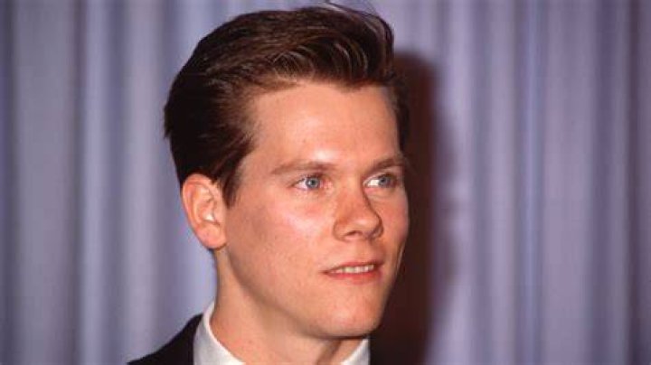 Kevin Bacon as Tim Werner and Kristen Vigard as Morgan Richards in a scene on the soap opera 'Guiding Light' on June 24, 1980. | Kyra Sedgwick and Kevin Bacon kiss at the 16th Annual Screen Actors Guild Awards, on January 23, 2010 in Los Angeles, California. | Source: Getty Images