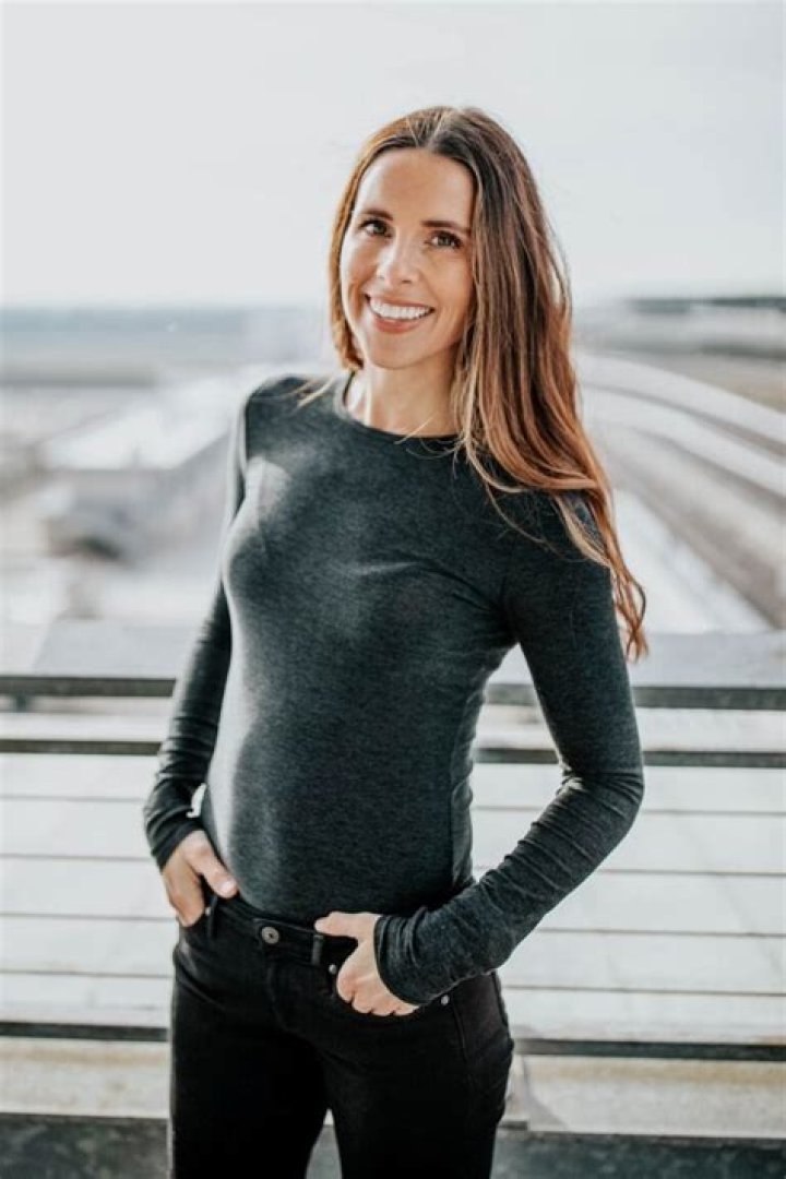 Lauren Bohlander on the set of Garage Squad