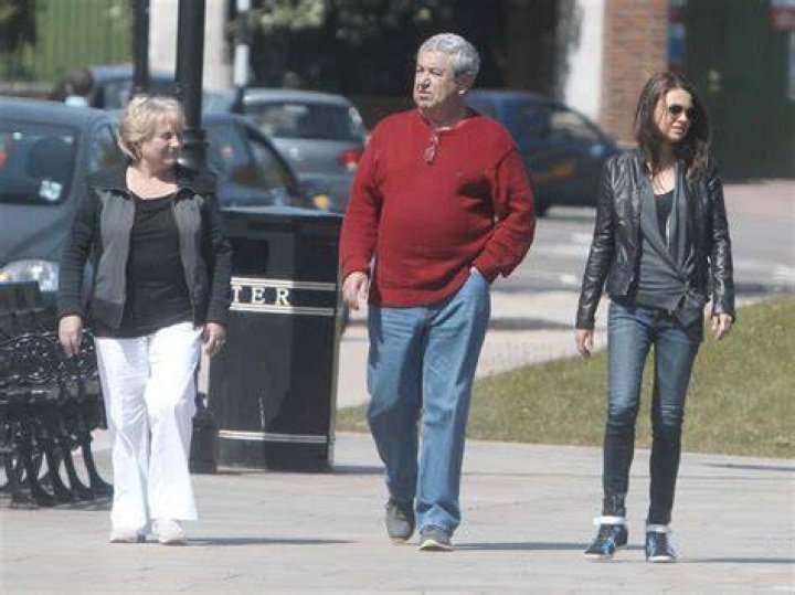 Mila Kunis with her parents, Mark and Elvira Kunis | Source: