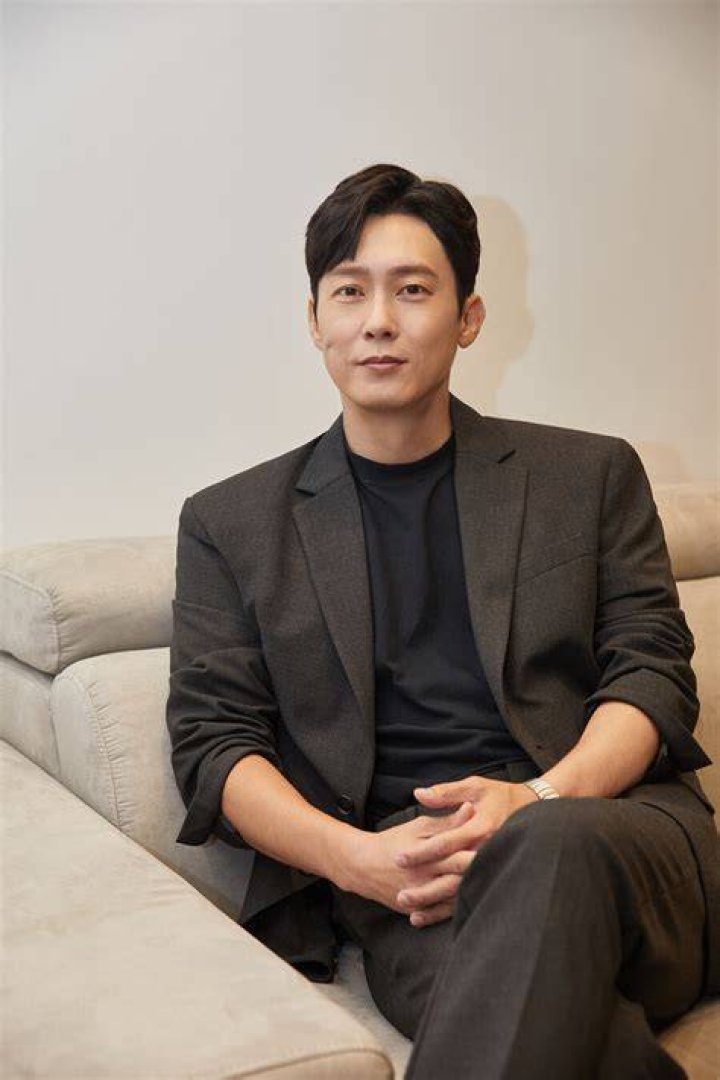 Park Byung Eun Shares Thoughts On Bed Scenes In "Eve," Drama's Ending, And More Soompi