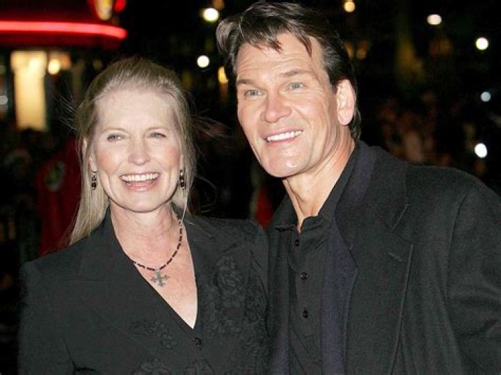 Patrick Swayze and Lisa Niemi photographed circa 1985. | Source: Getty Images.