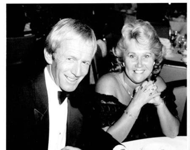 Paul Hogan and Noelene Edwards' wedding day. | Source:
