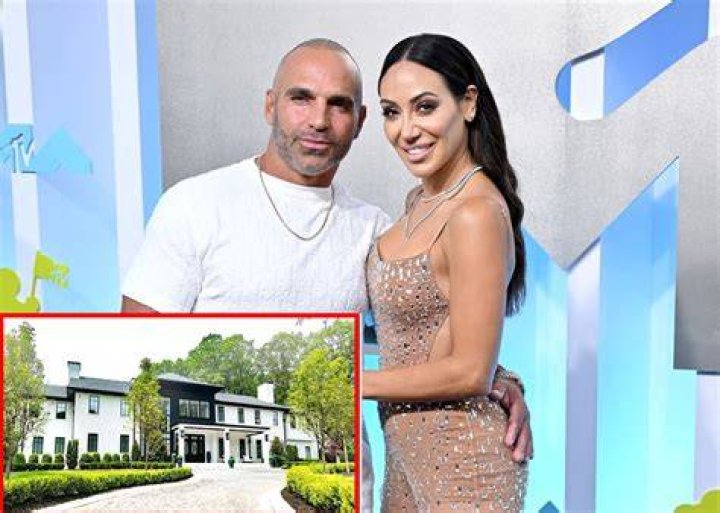 Melissa Gorga Shows Off New Home RHONJ Melissa Gorga Shows Off New Home Exterior