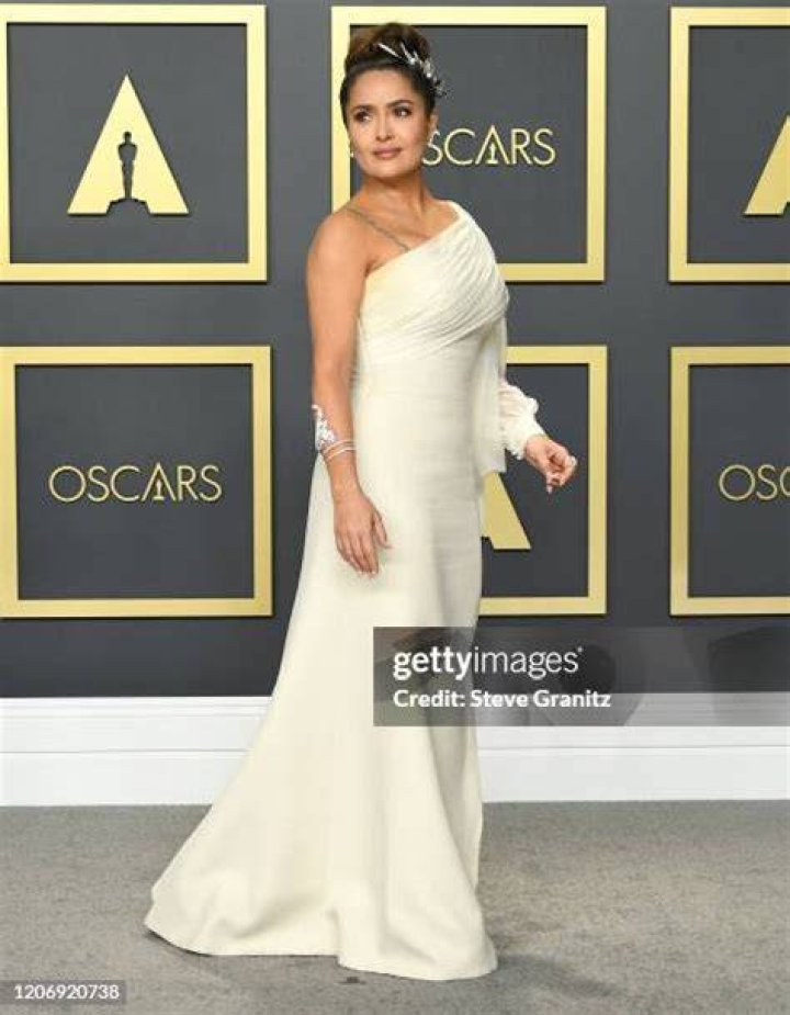 Salma Hayek at the 92nd Annual Academy Awards at Hollywood and Highland on February 09, 2020 in Hollywood, California. | Source: Getty Images