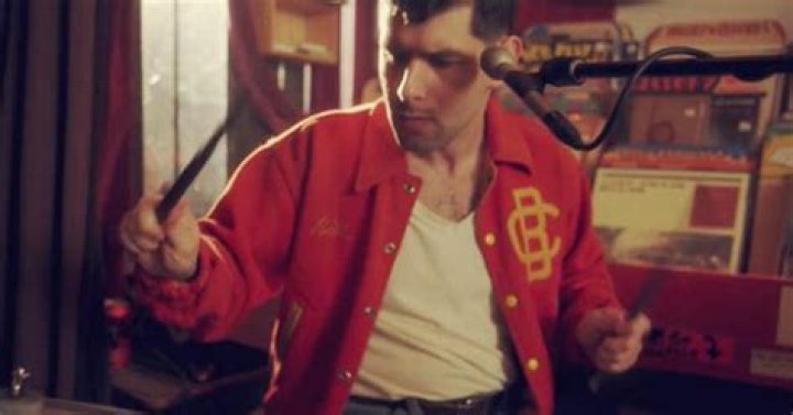 Saturday Sessions: Aaron Frazer performs “Over You