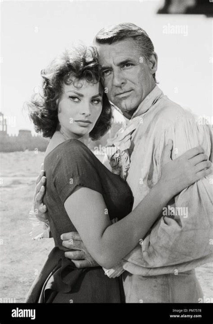 Sophia Loren and Cary Grant outside the walls of Avila, Spain, during the filming for "The Pride and the Passion,"&nbsp;1956. | Source: Ernst Haas/Hulton Archive/Getty Images