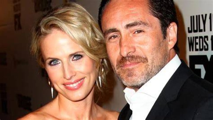 Stefanie Sherk and Demi&aacute;n Bichir | Photo: Getty Images