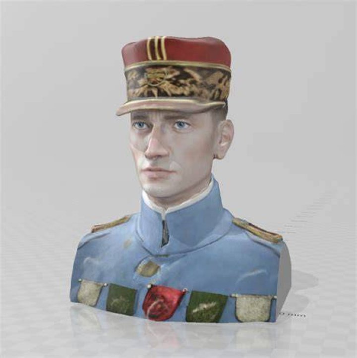 Stefanik1