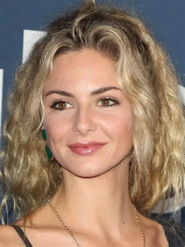 Tamsin Egerton Biography, Height & Life Story Super Stars Bio