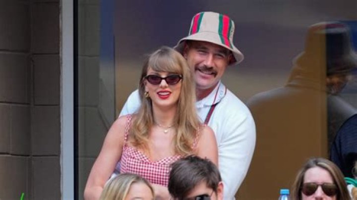 Taylor Swift's Brother Just Proved He's Hot and Humble E! News