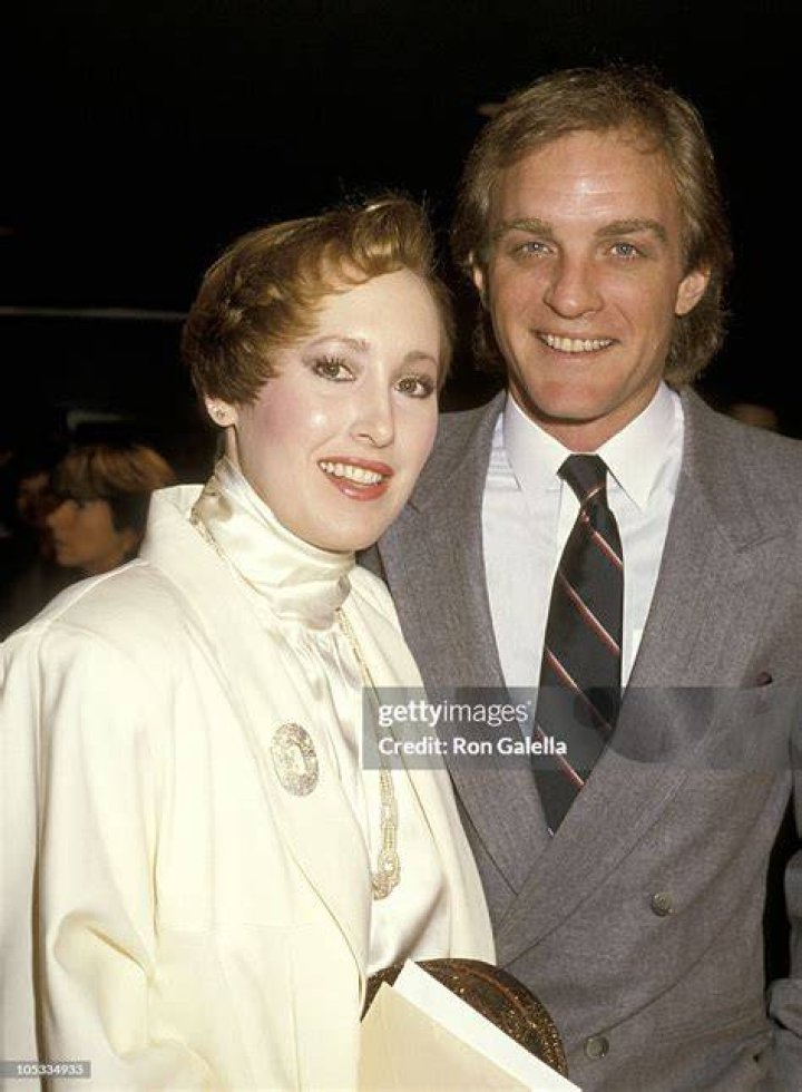 Terry Lester and Susan Newman during the "Out of Africa" Century City Premiere on December 10, 1985 at Plitt's Century Plaza Theatres in Century City, California. | Source: Getty Images