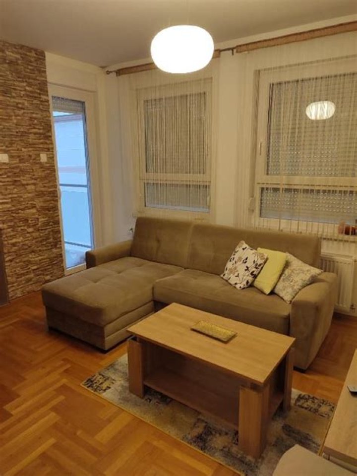 The living space of Mila Kunis' revamped family condo | Source: