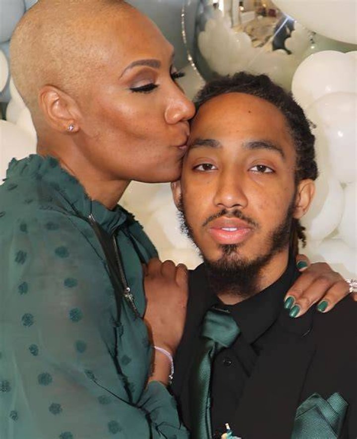 Traci Braxton&rsquo;s Son Kevin Jr. Puts DMs From Tamar On Blast, Defends Fianc&eacute;e MadameNoire
