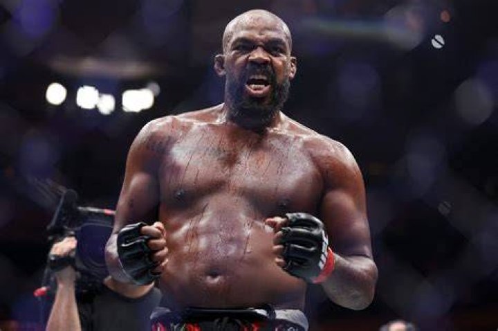 Where UFC Stars Jon Jones, Demetrious 'Mighty Mouse' Johnson and More Partied in Las Vegas