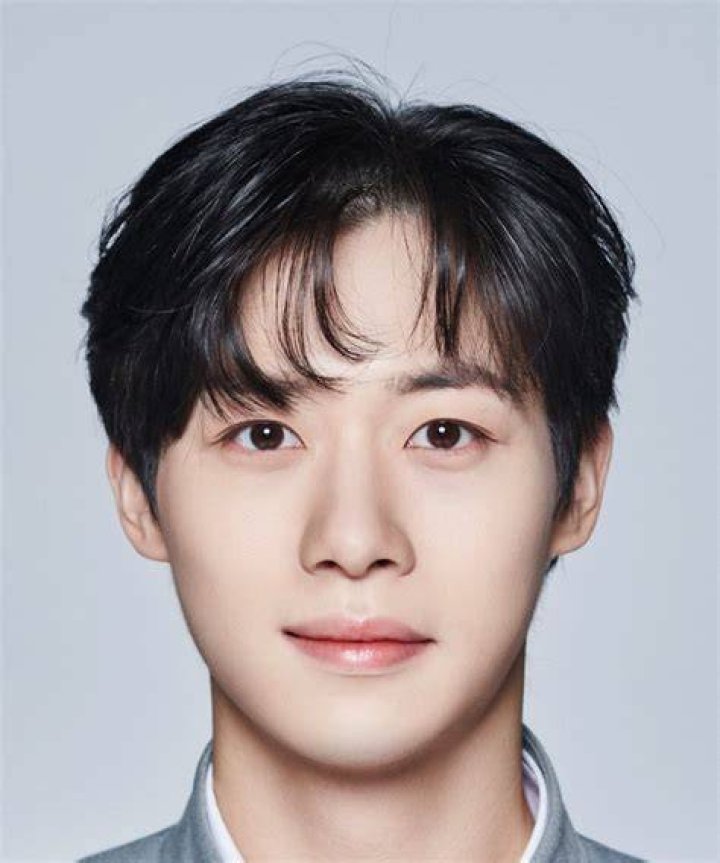 Yang Jun (1999) Articles MyDramaList
